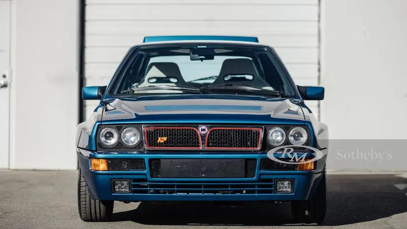 Lancia Delta Integrale: all'asta una bellissima &ldquo;Blu Lagos&rdquo; Evo 2