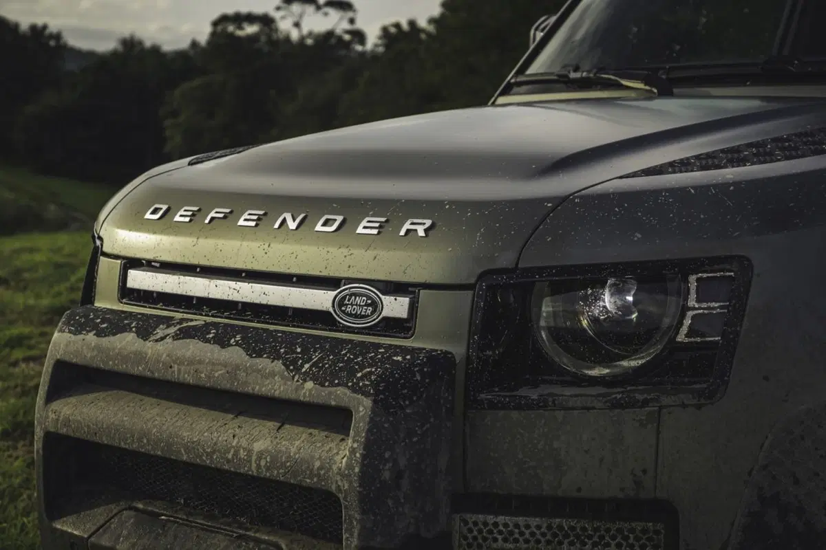 Nuovo Land Rover Defender: il ritorno della leggenda al Salone di Francoforte 2019 (6)