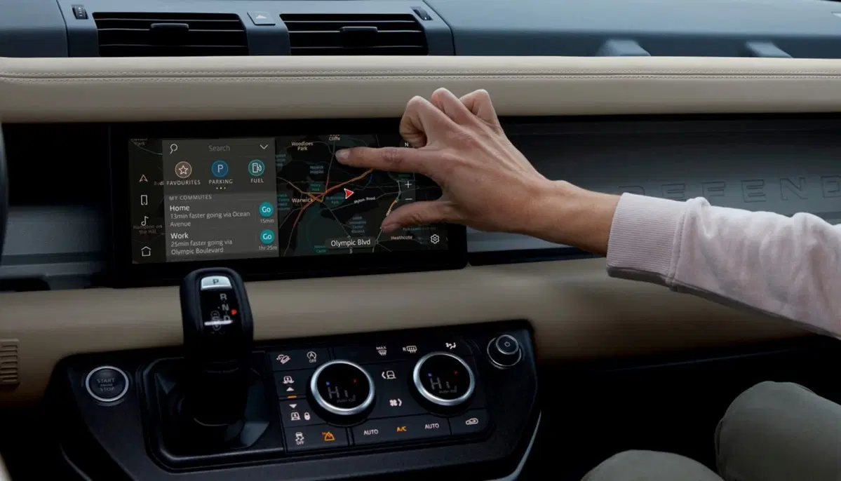 Nuovo Land Rover Defender: il ritorno della leggenda al Salone di Francoforte 2019 (15)