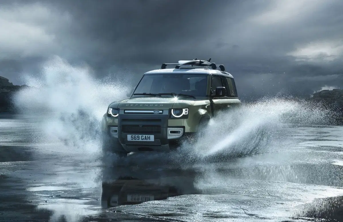 Nuovo Land Rover Defender: il ritorno della leggenda al Salone di Francoforte 2019 (22)