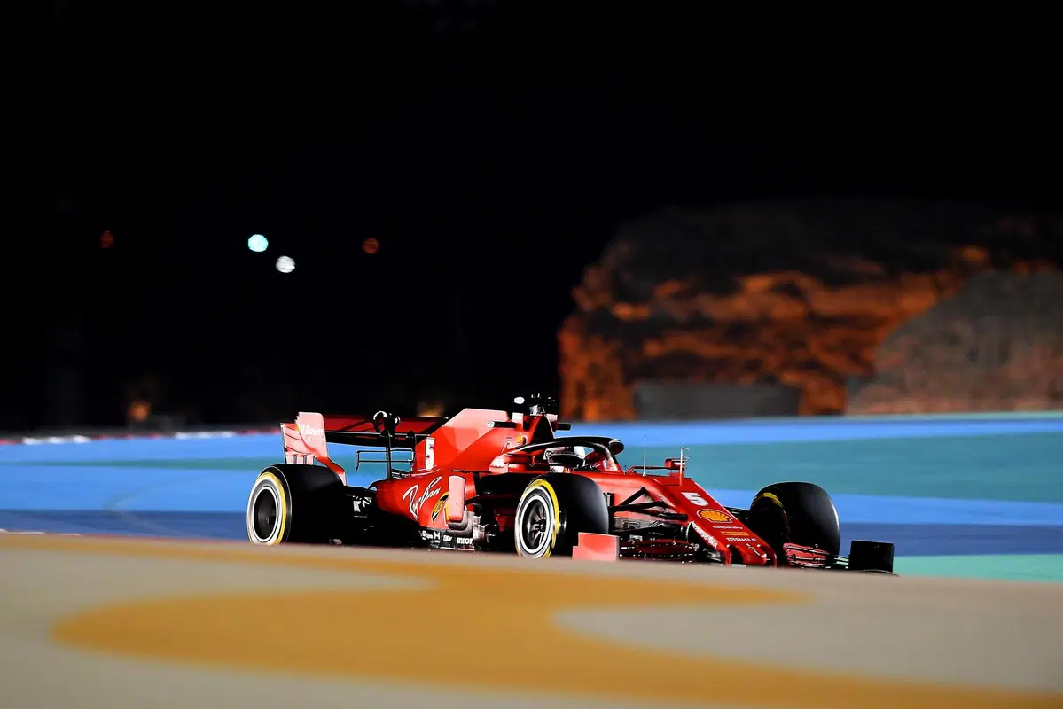 F1, GP Bahrain 2020: vince Hamilton. Grosjean, che paura (24)