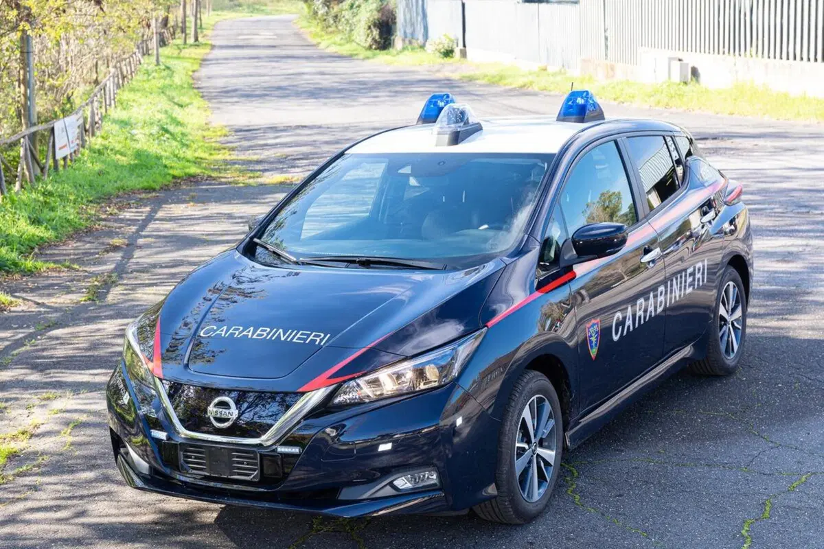 Auto elettriche per i Carabinieri: l'Arma sceglie la Nissan Leaf (2)