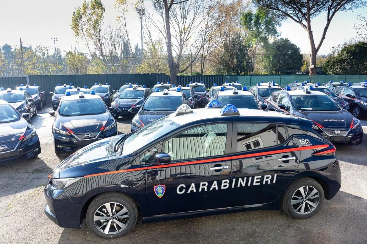 Auto elettriche per i Carabinieri: l'Arma sceglie la Nissan Leaf (3)