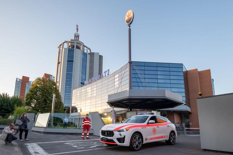 Il dono di Maserati alla Croce Rossa Italiana