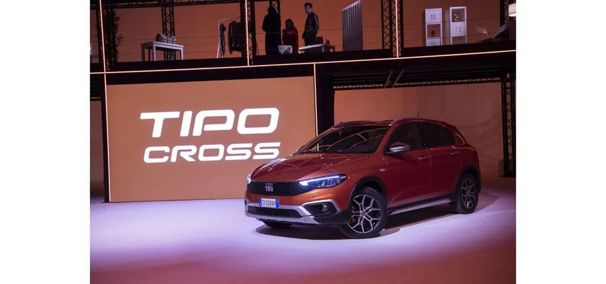 Fiat Tipo Cross: così la Tipo diventa un po' SUV (14)