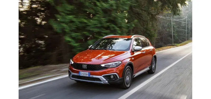 Fiat Tipo Cross: cos&igrave; la Tipo diventa un po' SUV