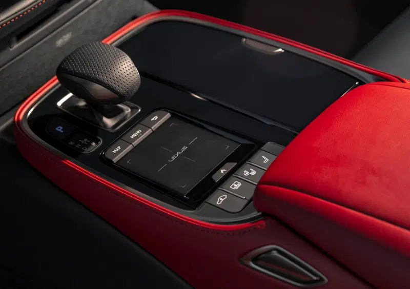 Lexus LS (2017-->>) (18)