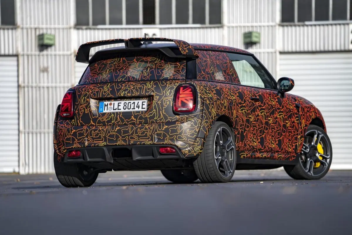 Mini: in arrivo le John Cooper Works elettriche (13)
