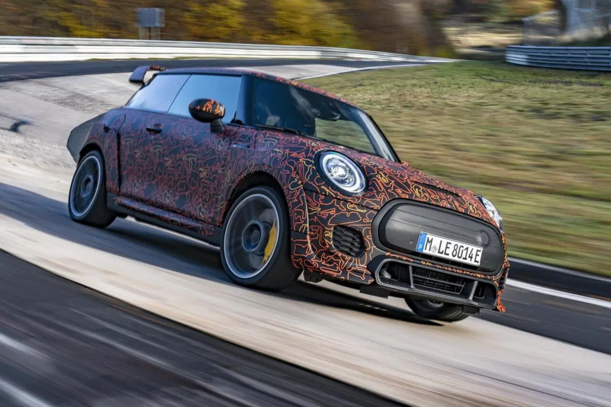 Mini: in arrivo le John Cooper Works elettriche (15)