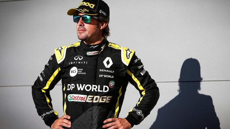 F1: Fernando Alonso imbucato di lusso al rookie test di Abu Dhabi