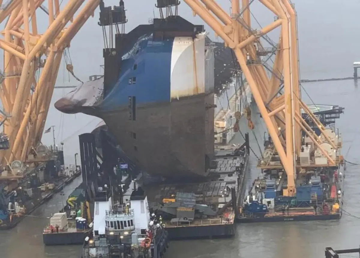 4000 auto in fondo al mare: le spettacolari immagini del recupero [FOTO e VIDEO] (5)