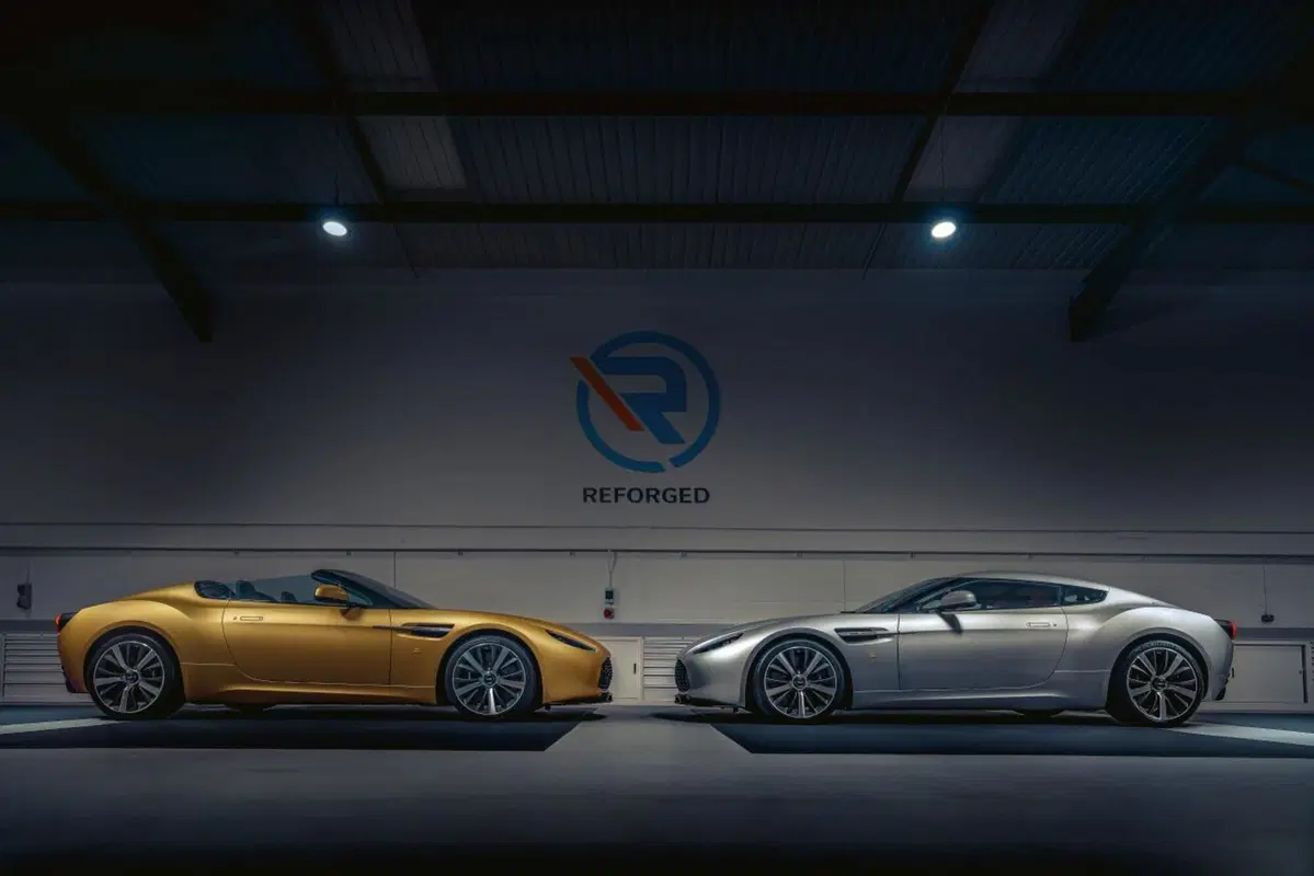 Aston Martin Vantage V12 Zagato Heritage TWINS R-Reforged  (2)