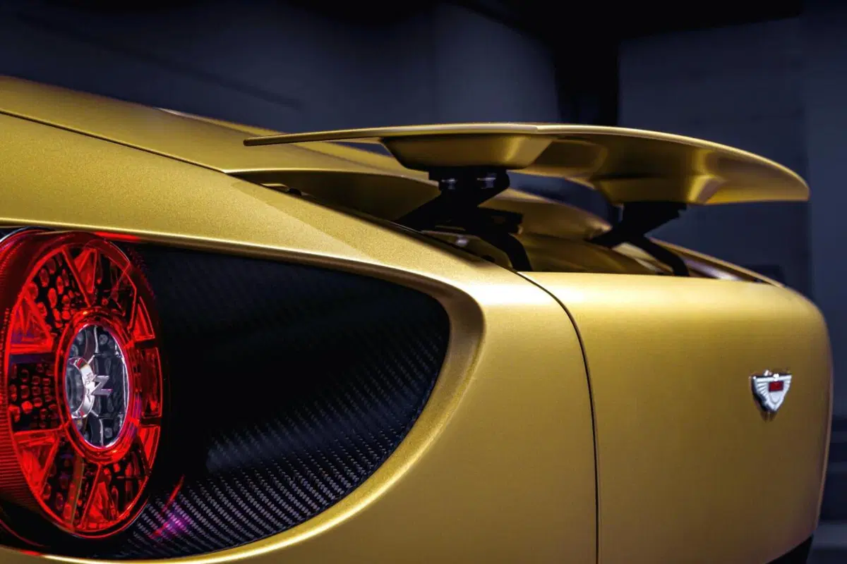Aston Martin Vantage V12 Zagato Heritage TWINS R-Reforged  (6)