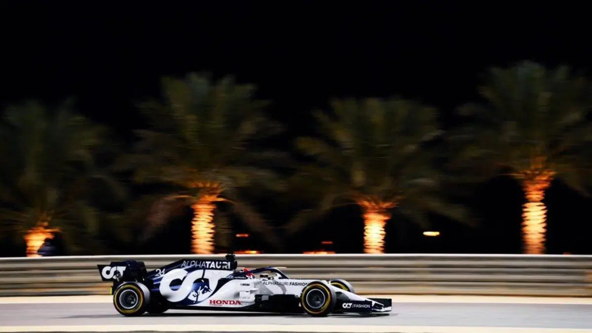 F1, GP Sakhir 2020: Perez corona il suo sogno  (33)