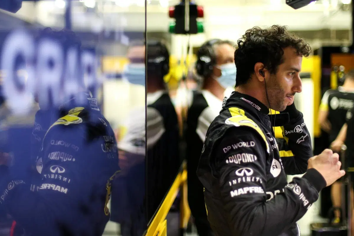 F1, GP Sakhir 2020: Perez corona il suo sogno  (38)