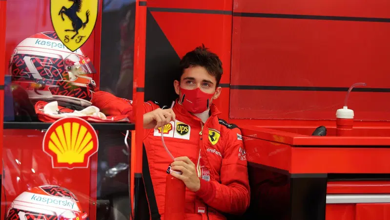 F1, GP Sakhir 2020: Leclerc, tre posizioni di penalit&agrave; in griglia ad Abu Dhabi 