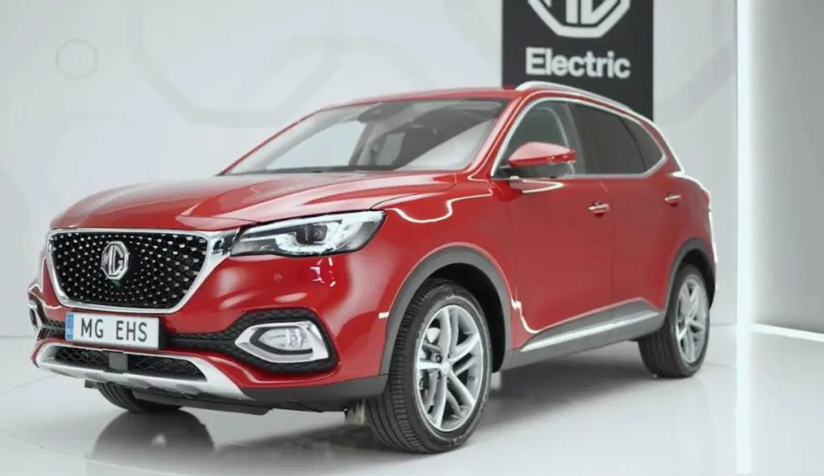 La MG auto rinasce anche in Italia: ecco il Crossover Plugin EHS con il 1.5 ibrido [video] (2)