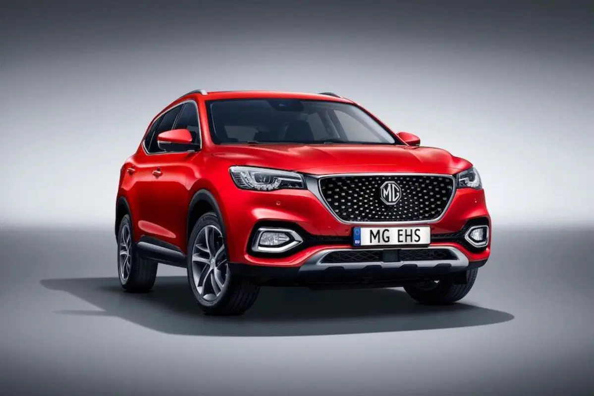 La MG auto rinasce anche in Italia: ecco il Crossover Plugin EHS con il 1.5 ibrido [video] (10)