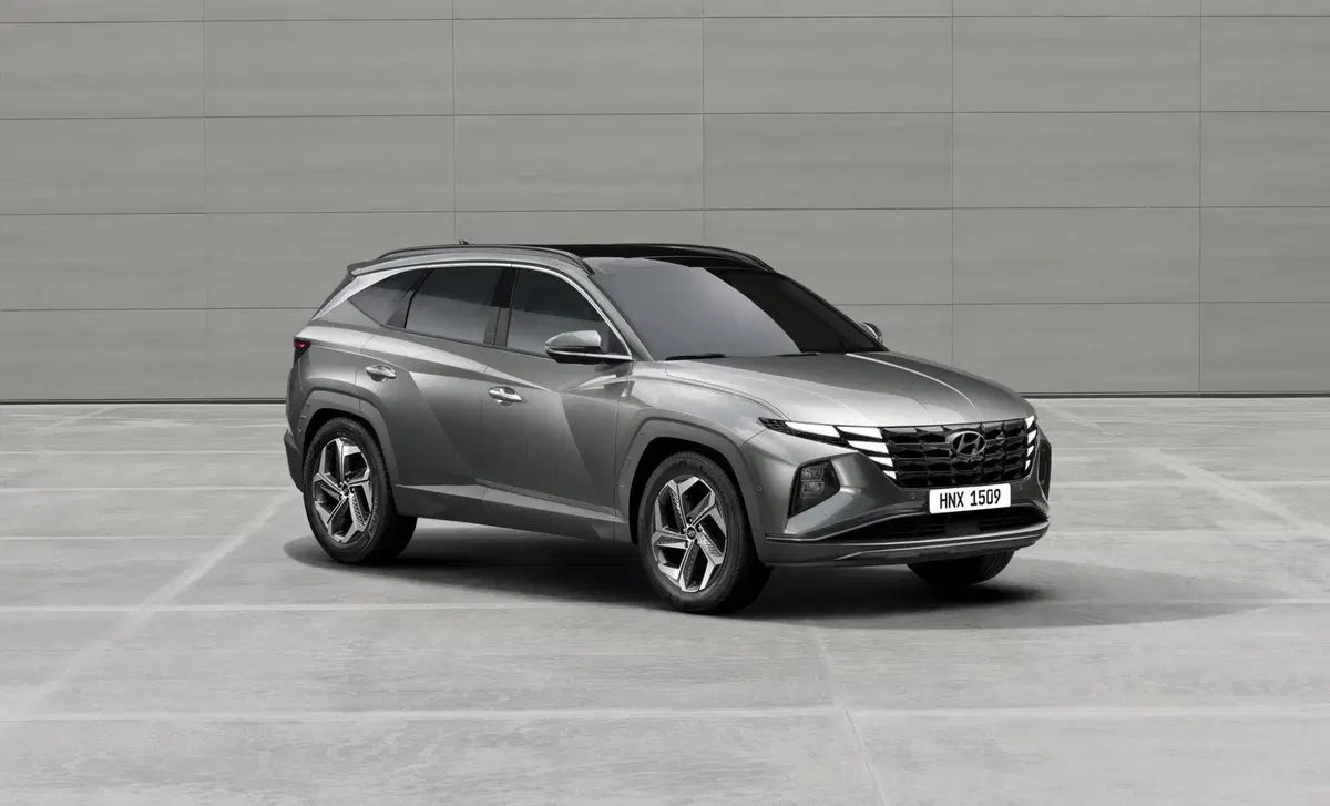 Hyundai Tucson 1.6 hev Xline 4wd auto (27)