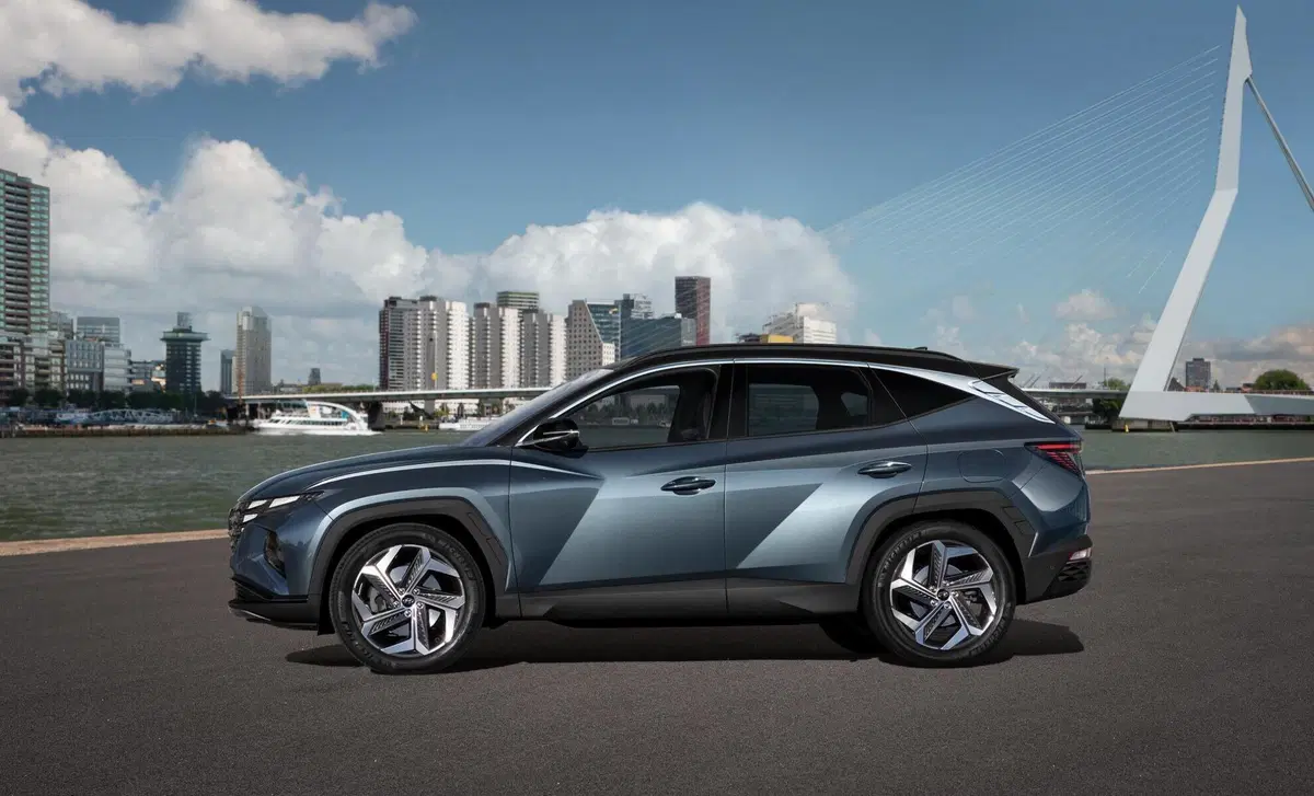 Hyundai Tucson 1.6 hev Xline 4wd auto (32)