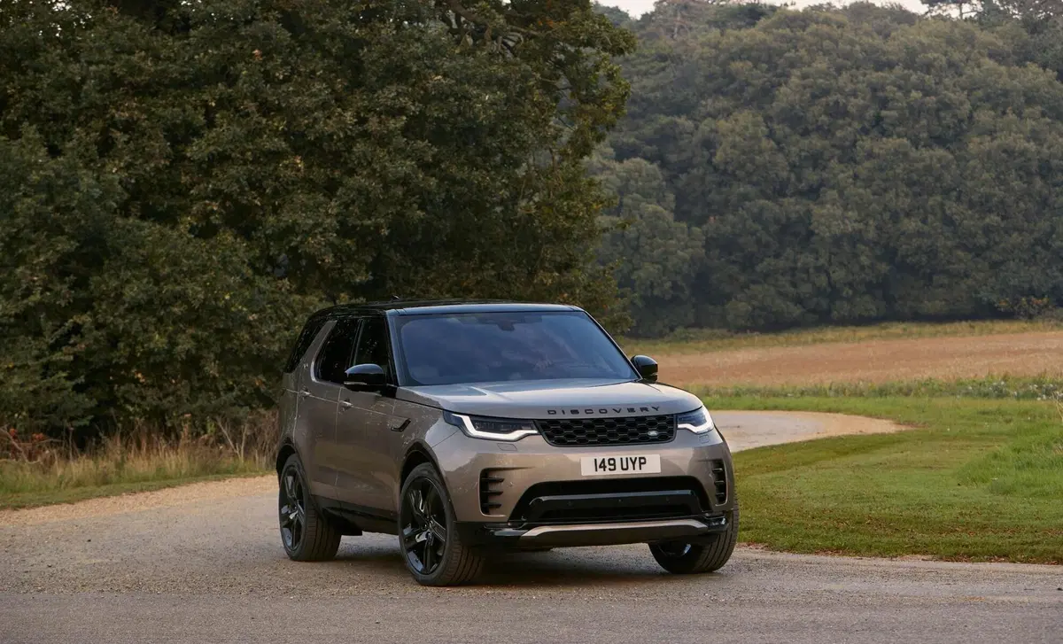 Land Rover Discovery 3.0d i6 mhev S awd 300cv 5p.ti auto (6)