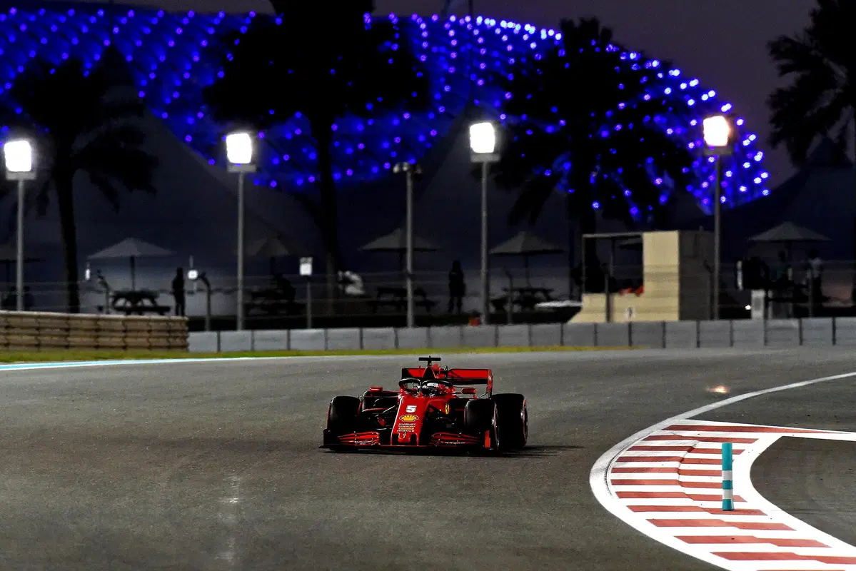 F1, GP Abu Dhabi 2020: pole per Verstappen (28)