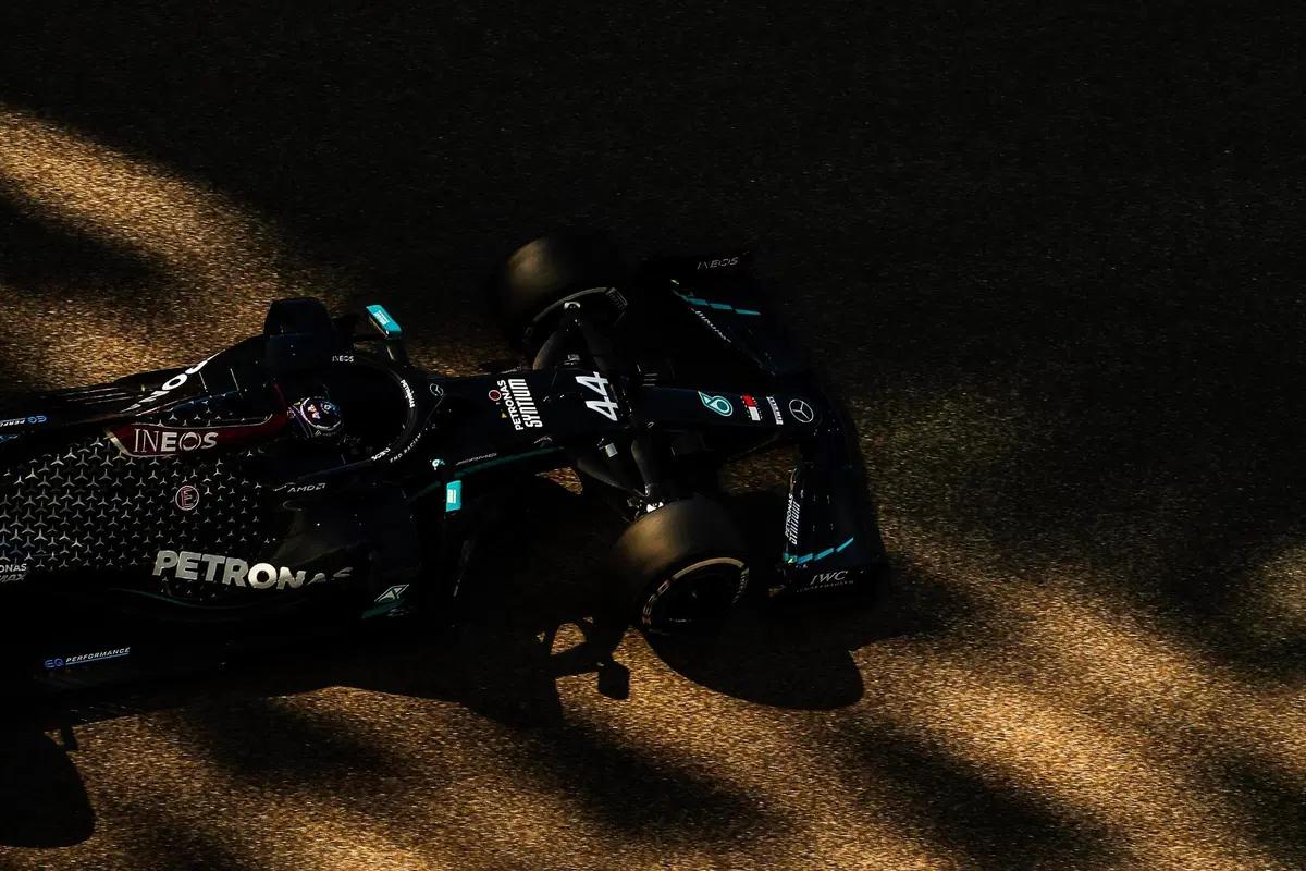 F1, GP Abu Dhabi 2020: Verstappen, una pole più politica che sportiva (12)