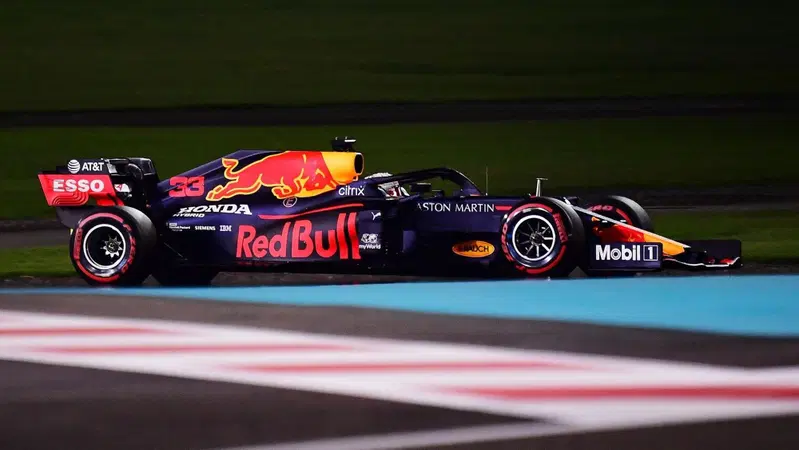 F1, GP Abu Dhabi 2020: Verstappen, una pole pi&ugrave; politica che sportiva