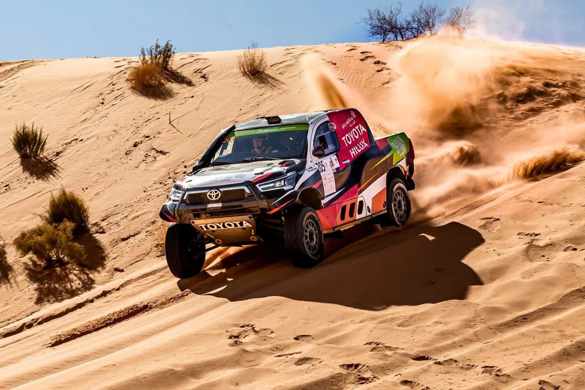 Hail Rally. Al Attiyah, “Toy”, e Van Beveren, “Yam”, vincono Baja 1! (10)