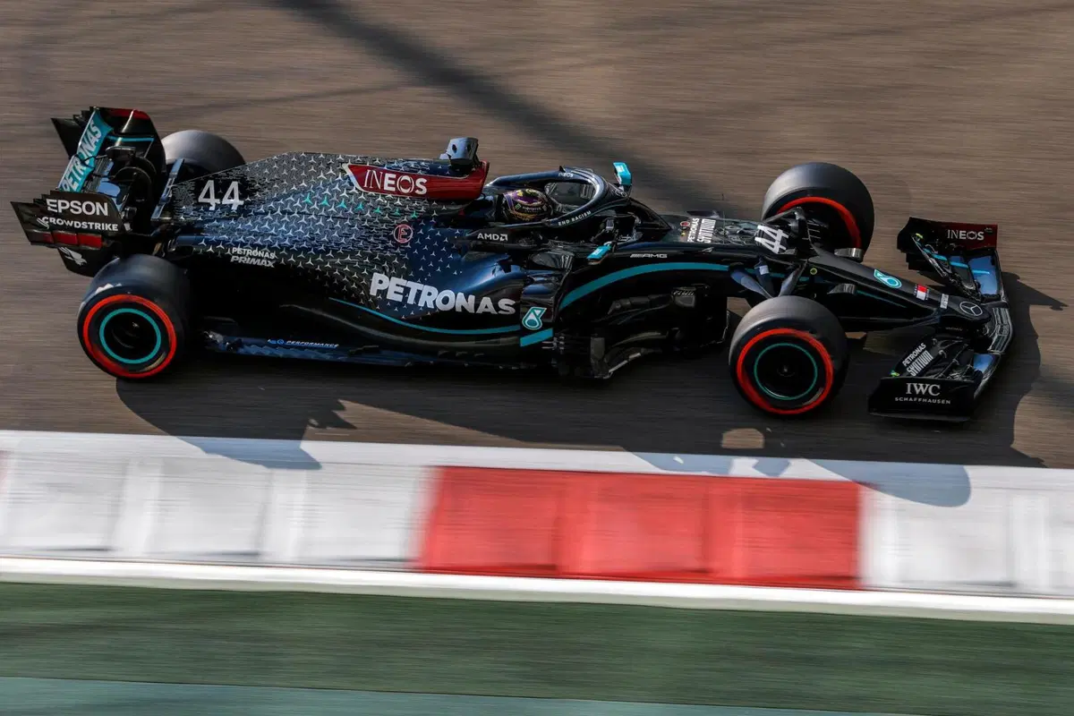 F1, GP Abu Dhabi 2020: vince Verstappen (7)