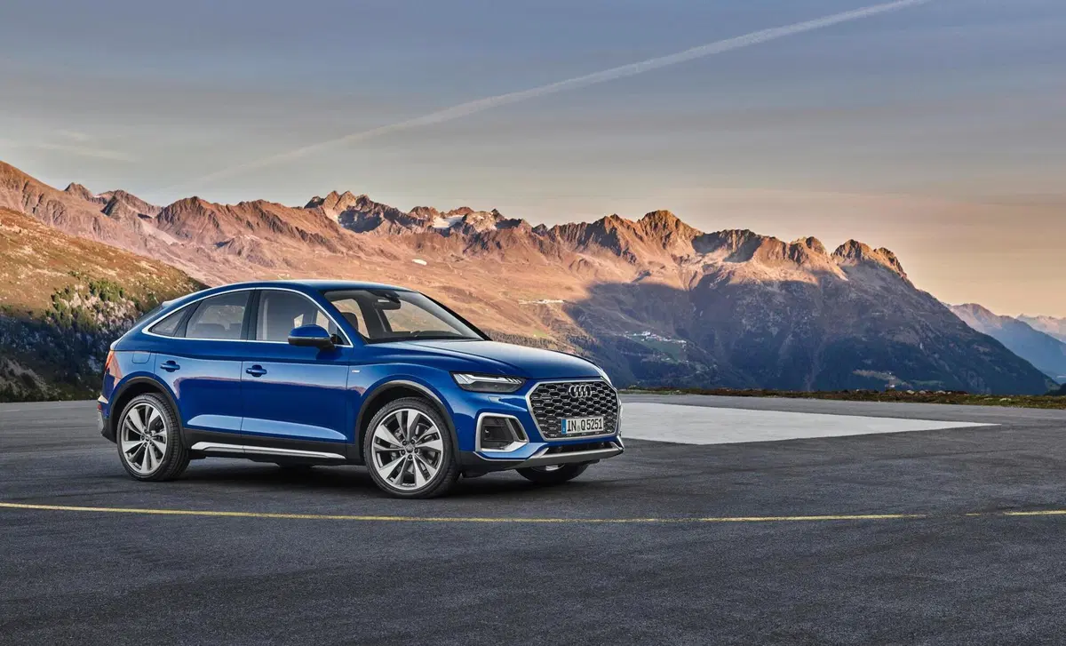 Audi Q5 Sportback Sportback 40 2.0 tdi mhev 12V quattro s-tronic