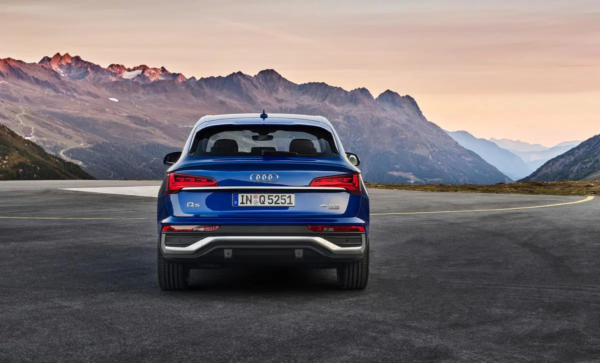 Audi Q5 Sportback 45 2.0 tfsi mhev 12V S line Plus quattro s-tronic (5)