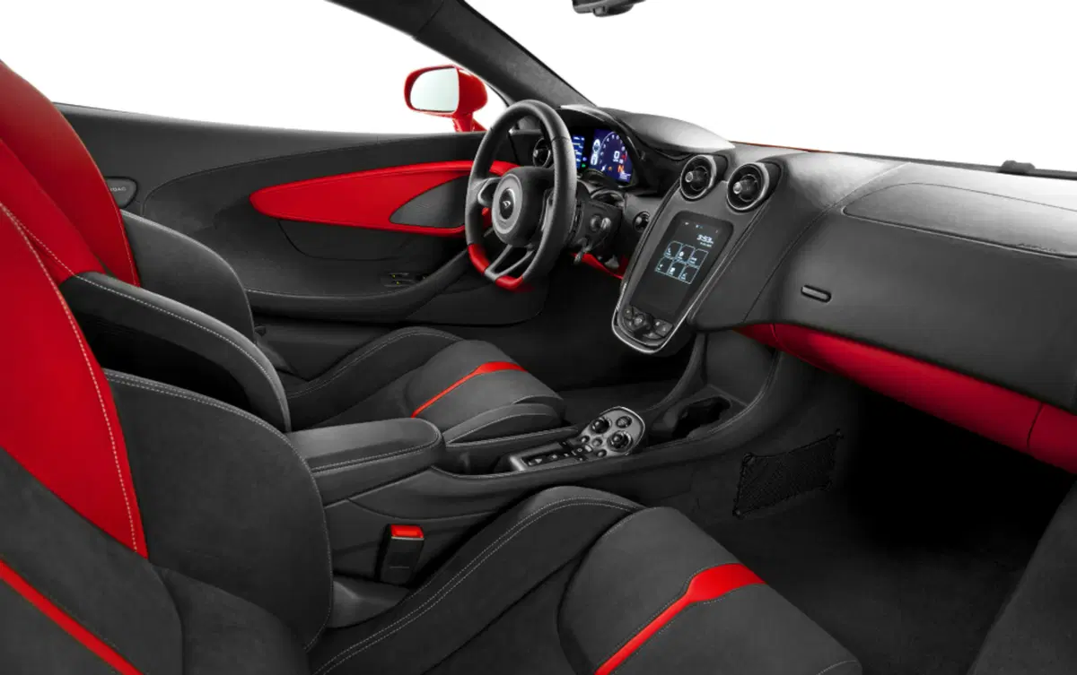 Quale sognare, Confronto: Lamborghini Huracàn LP 580-2 Vs McLaren 570 S (6)