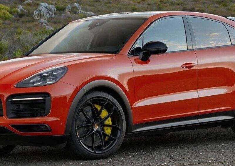 Porsche Cayenne scacciacrisi: un milione di unit&agrave; prodotte