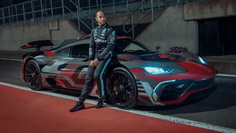 L'auto di Hamilton? La nuova hypercar Mercedes AMG Project One
