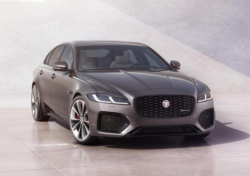 Jaguar XF (2015-->>) (5)