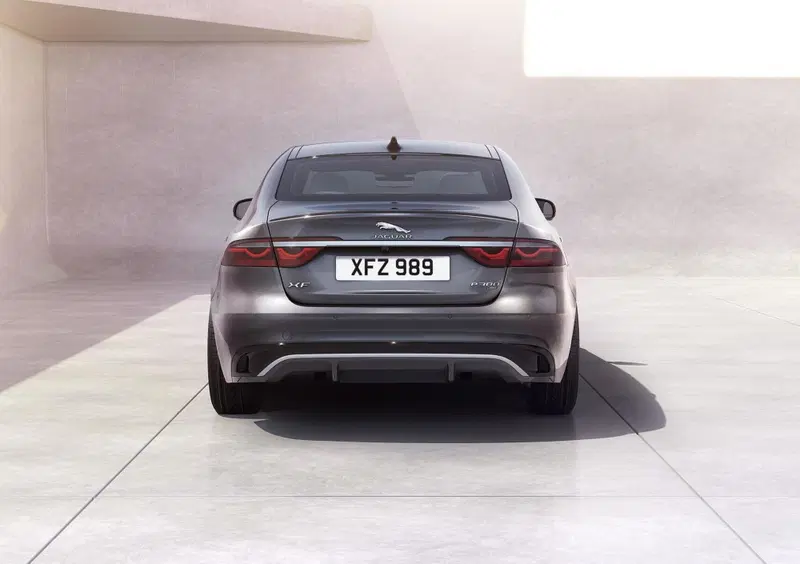 Jaguar XF (2015-24) (6)