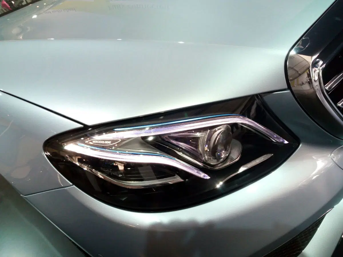 Nuova Mercedes Classe E station wagon: la familiare a guida semi-autonoma (5)