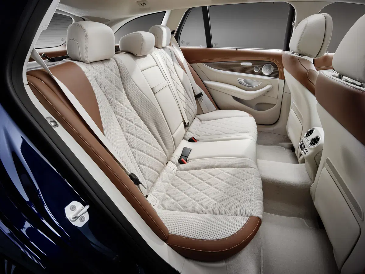 Nuova Mercedes Classe E station wagon: la familiare a guida semi-autonoma (12)