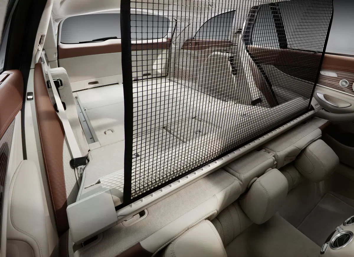 Nuova Mercedes Classe E station wagon: la familiare a guida semi-autonoma (13)
