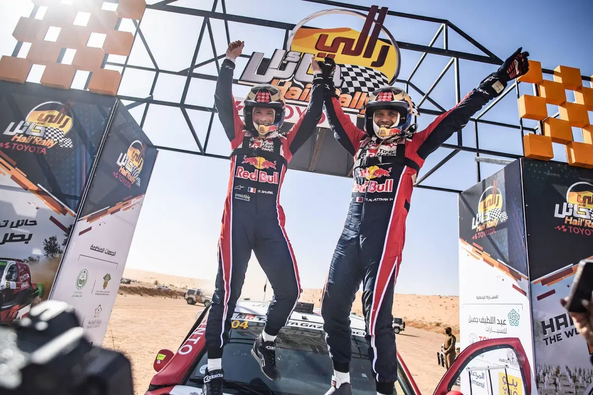 Hail Rally. Finale thriller. Penalità a cascata, vittoria a Sainz e Coppa a Vasilyev (15)