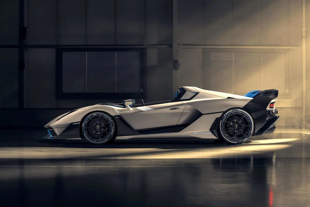 Lamborghini SC20, tolti i veli alla one-off stradale (10)