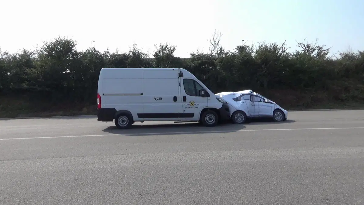 Euro NCAP apre ai furgoni: primi test per 19 modelli (5)