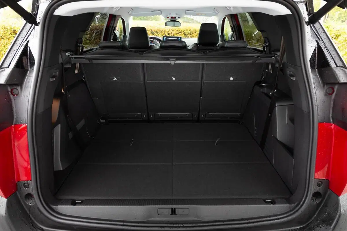 Peugeot 5008 MY2021, La prova del SUV francese 7 posti in restyling [BlueHDI 180] (4)