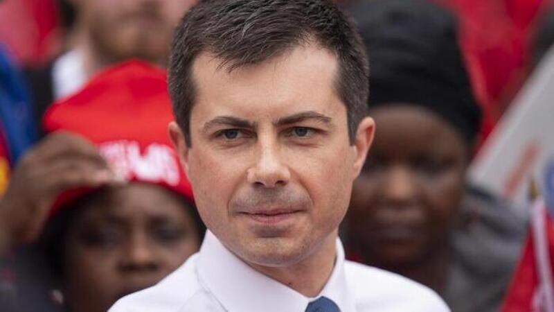 Pete Buttigieg, chi &egrave; il nuovo Ministro dei Trasporti USA