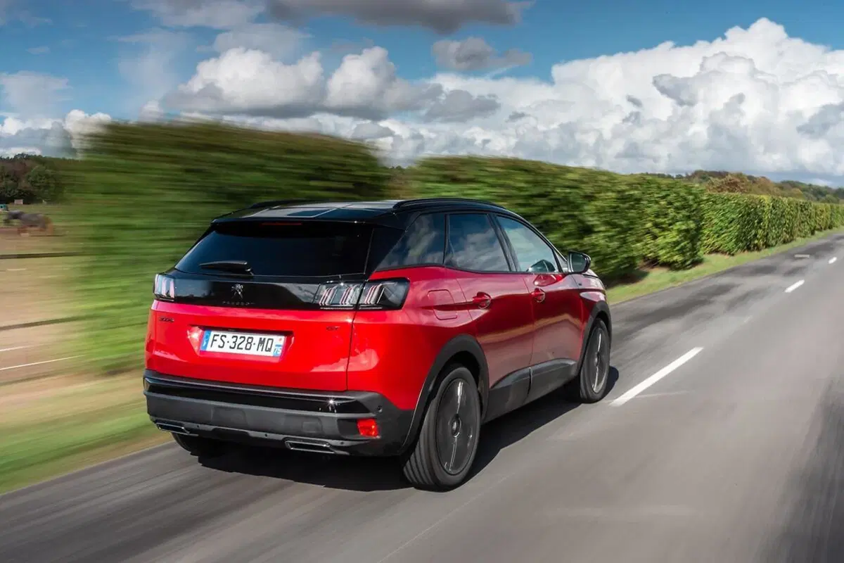 Peugeot 3008 2021, Hybrid4: primo test del SUV Plugin integrale da 59 Km EV (6)