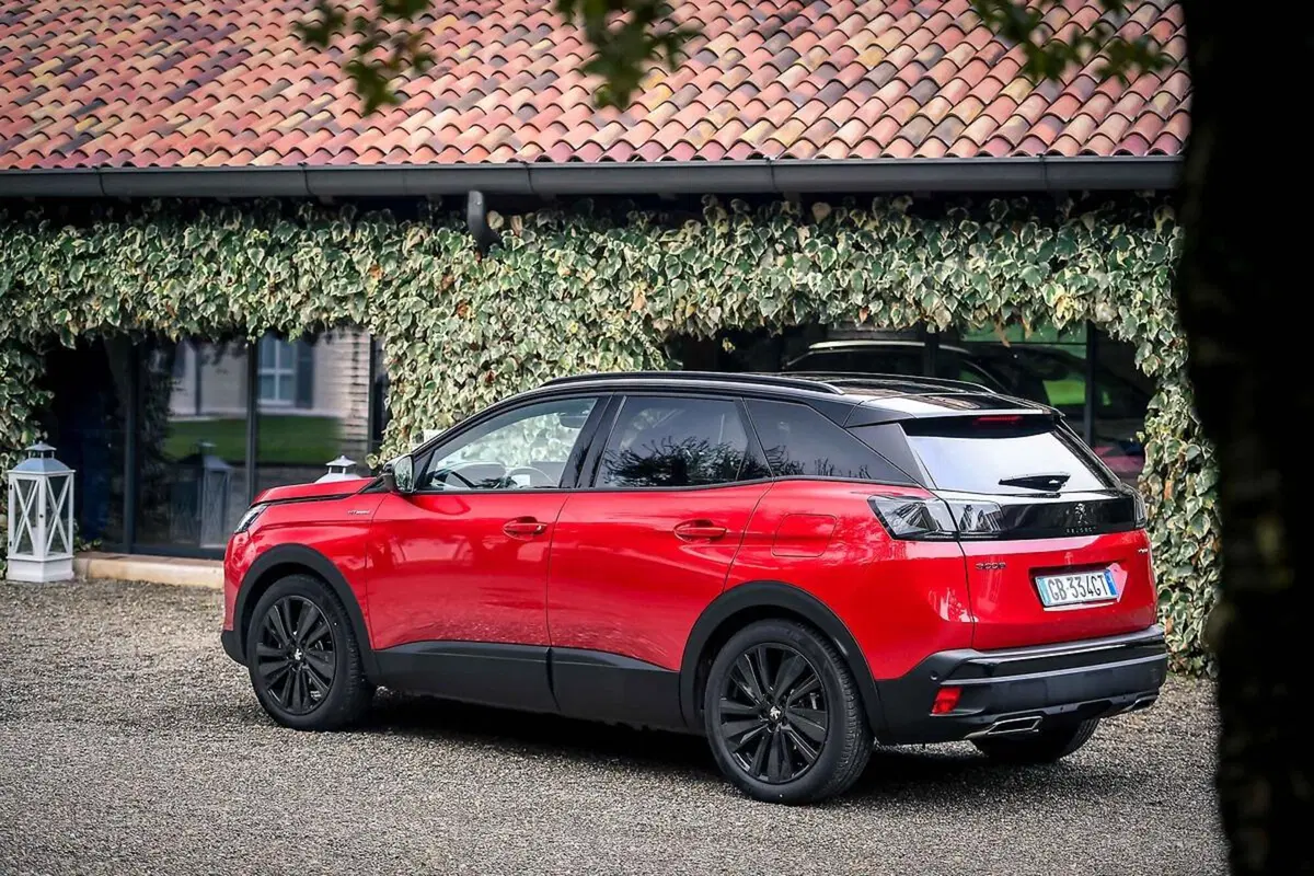 Peugeot 3008 2021, Hybrid4: primo test del SUV Plugin integrale da 59 Km EV (3)