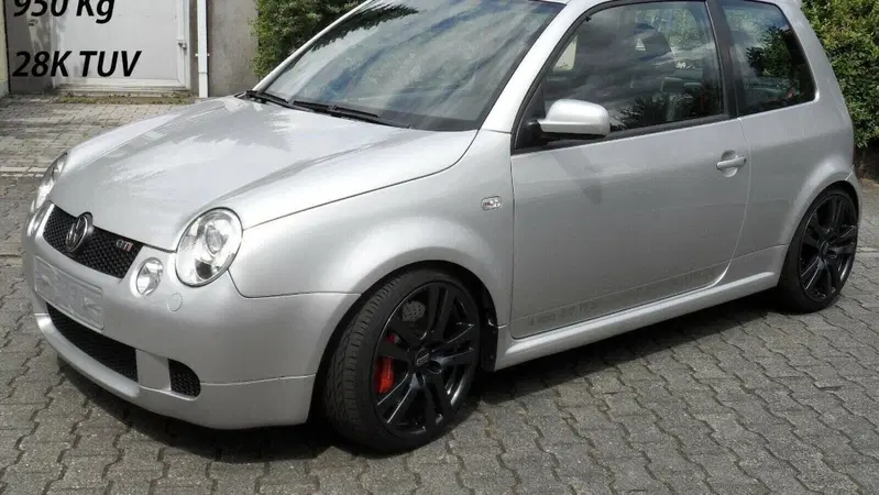 Audi S3 usata o i suoi 300CV con super tuning verificato TUV e peso di soli 950 Kg? In offerta la "mini" GTI da 28K