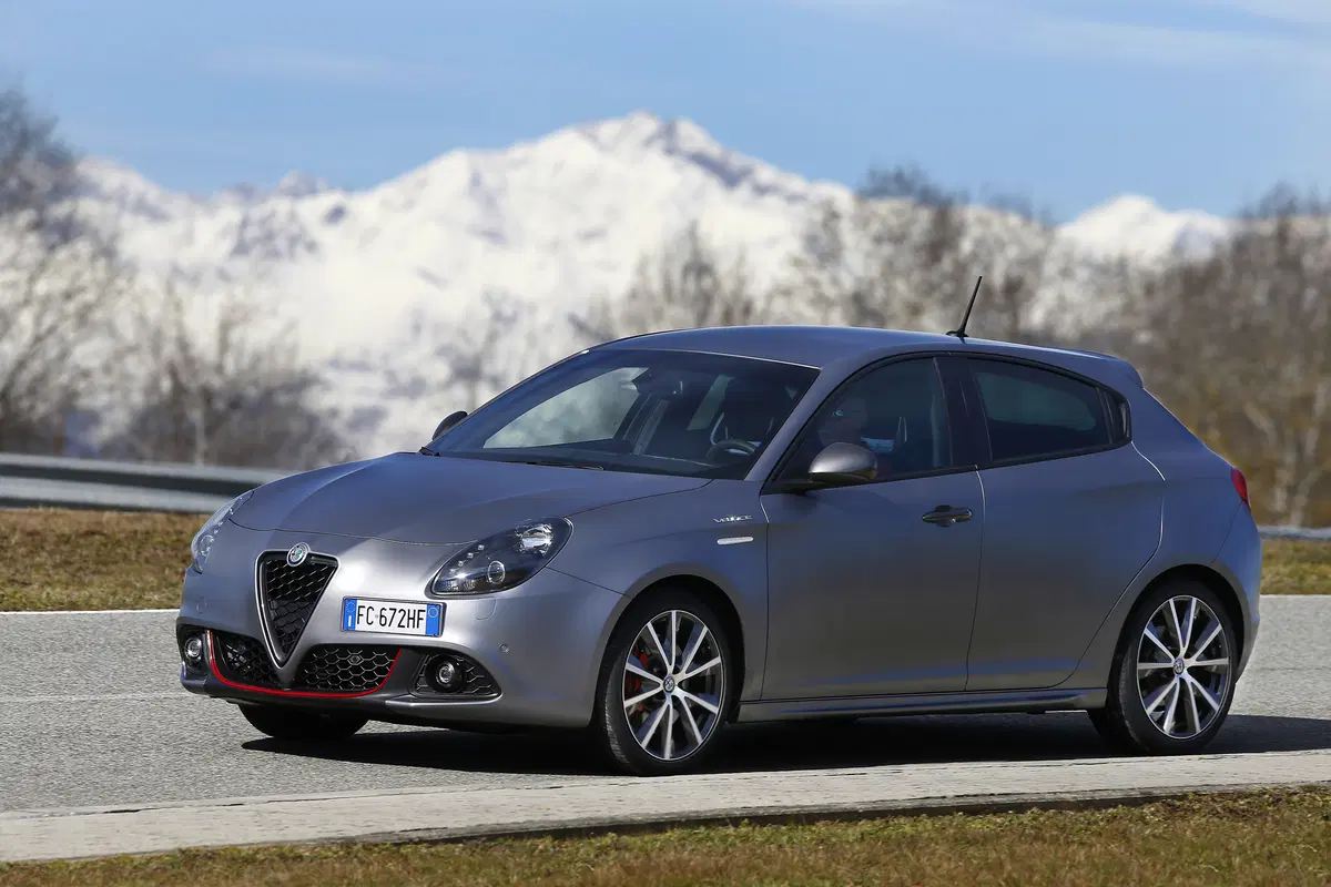 Alfa Romeo Giulietta restyling (9)