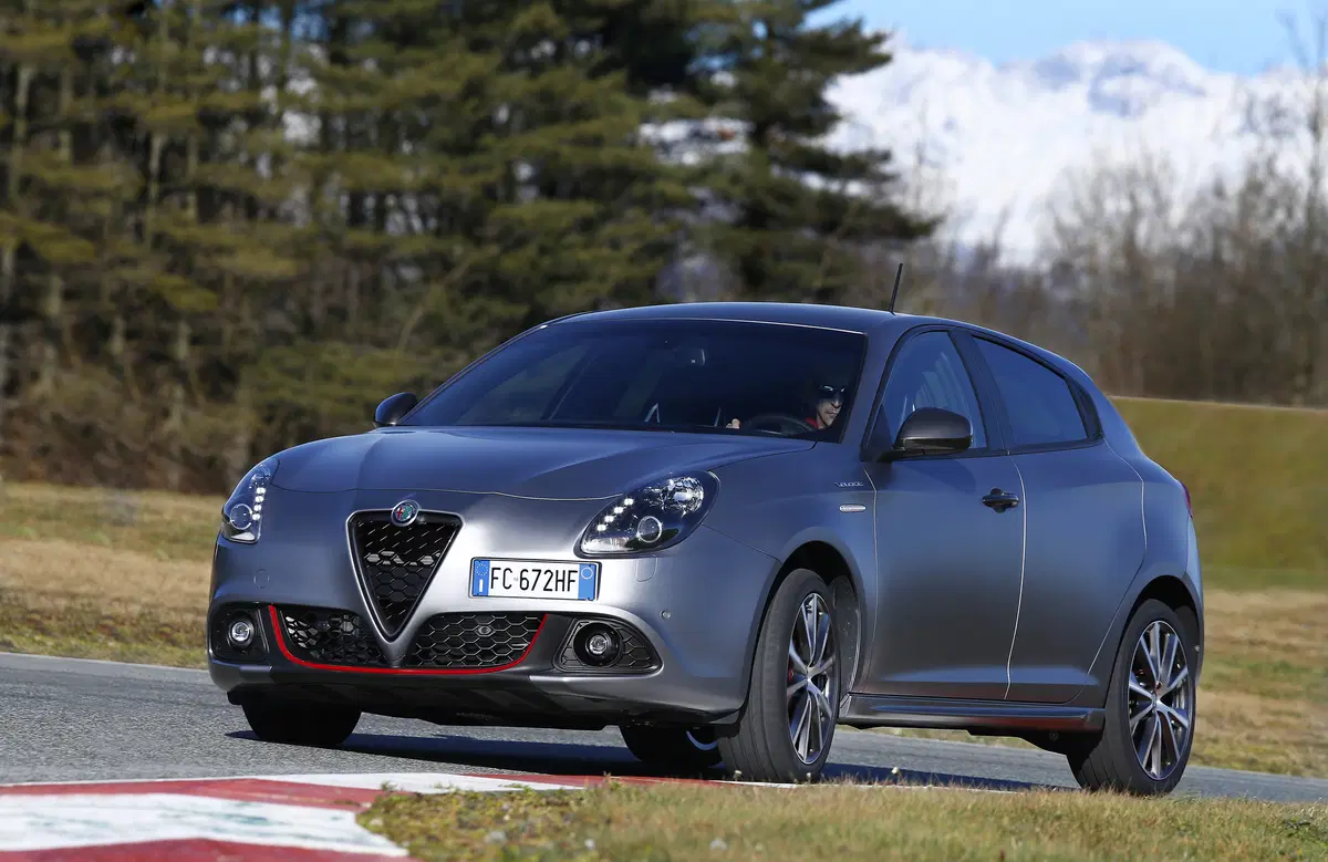 Alfa Romeo Giulietta restyling (10)